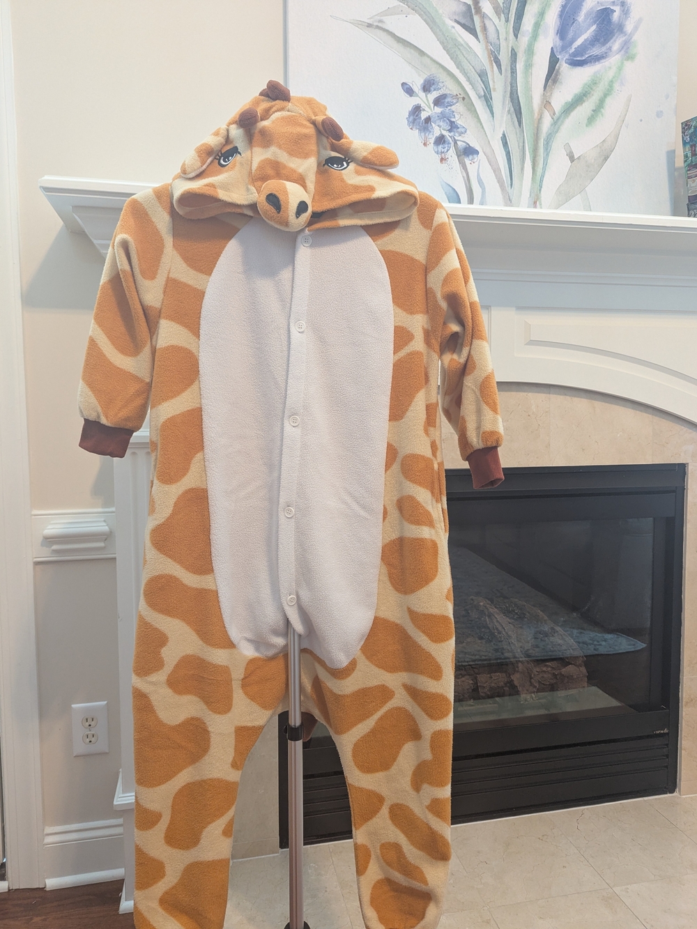 Kids Giraffe One-Piece Fleece Pajamas - Tan & Cream Size 8-10 Years.